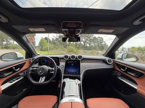 Certified 2025 Mercedes-Benz GLC 350e 4MATIC image 2