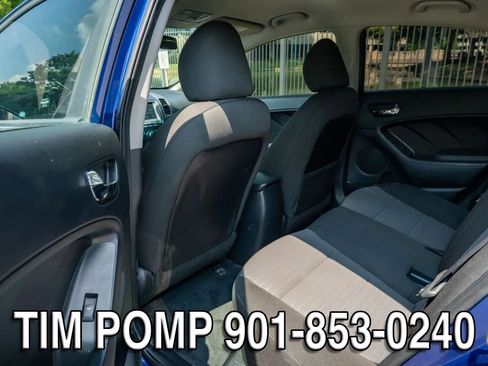Used 2017 Kia Forte S FWD image 12