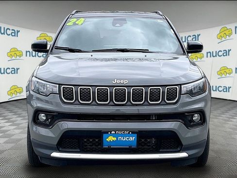 Used 2024 Jeep Compass Limited AWD/4WD image 2