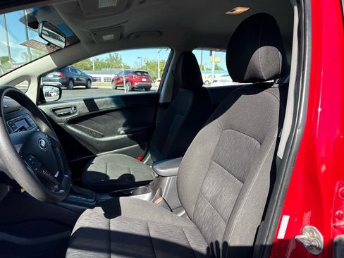 Used 2016 Kia Forte LX FWD image 10