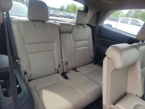 Used 2017 Honda Pilot LX image 8