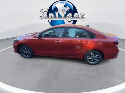 Used 2022 Kia Forte LXS image 6