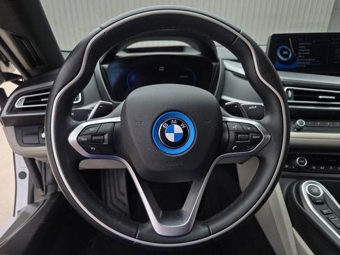 Used 2015 BMW i8 image 33