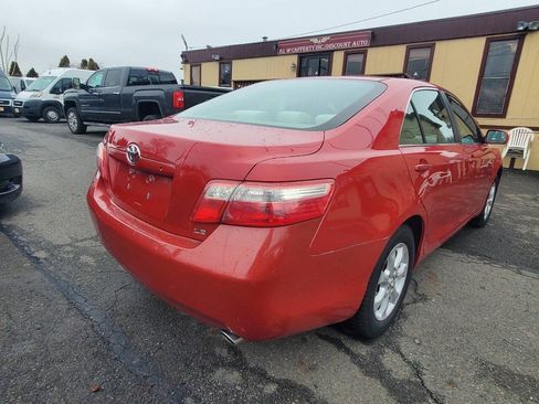 Used 2009 Toyota Camry LE FWD image 5
