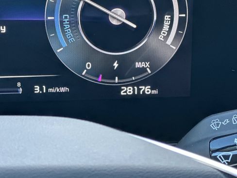 Used 2023 Kia Niro Wind FWD image 28