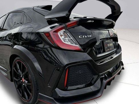 Used 2019 Honda Civic Type R image 15