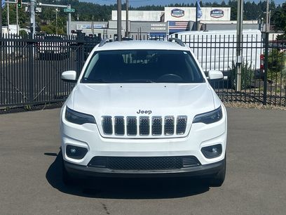 Used 2019 Jeep Cherokee Latitude w/ Popular Appearance Group