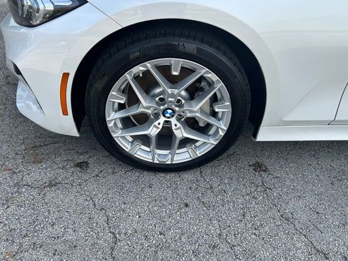 Used 2025 BMW 330i Sedan image 27