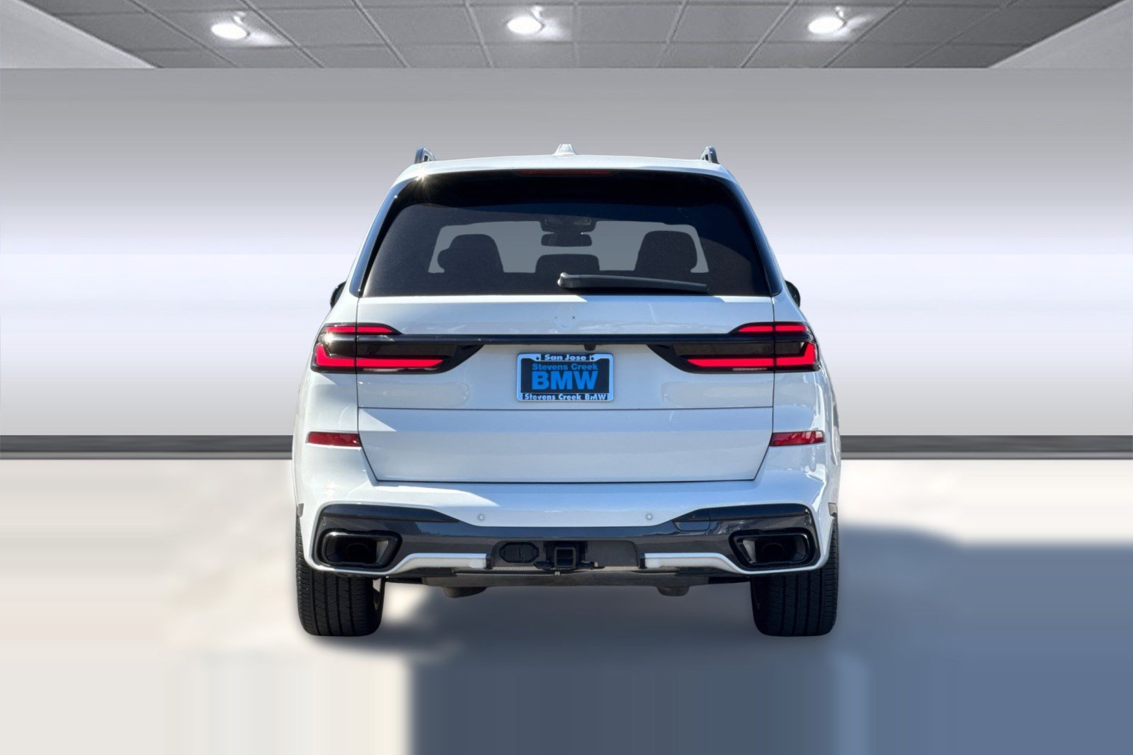 Used 2024 BMW X7 xDrive40i w/ Executive Package AWD/4WD image 10