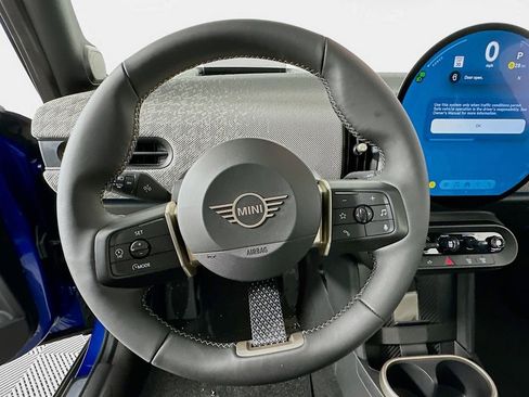 Certified 2025 MINI Cooper S image 10