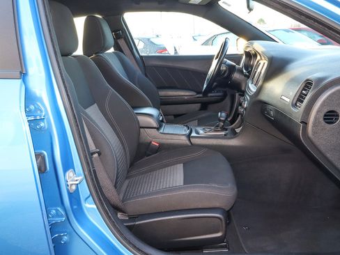 Used 2023 Dodge Charger SXT w/ Blacktop Package image 21