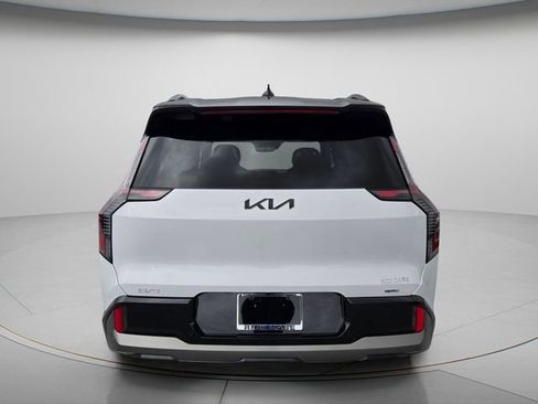 New 2026 Kia EV9 GT-Line AWD/4WD image 4