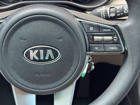 Used 2021 Kia Sportage LX FWD image 19
