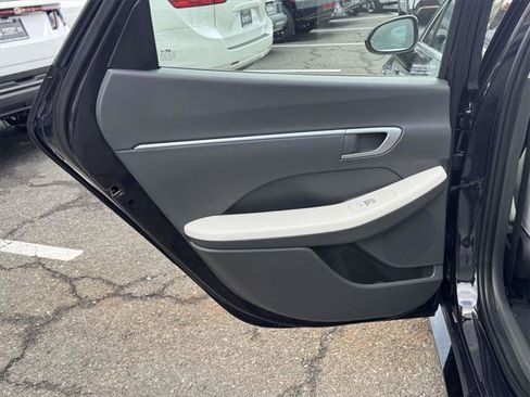 Certified 2025 Hyundai Sonata SEL image 10