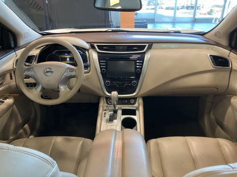 Used 2018 Nissan Murano S image 23