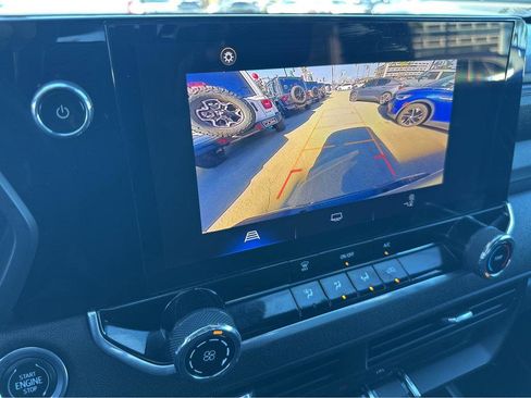 Used 2023 Chevrolet Colorado W/T image 6