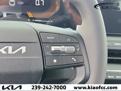 New 2026 Kia K4 FWD image 23