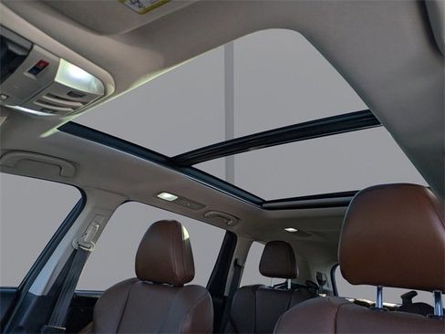 Used 2022 Subaru Ascent Touring image 22