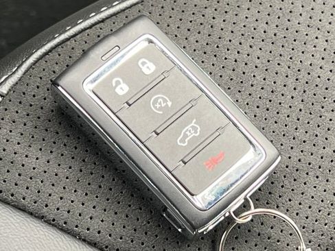 New 2026 Jeep Grand Cherokee Altitude AWD/4WD image 29