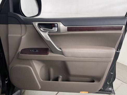 Used 2019 Lexus GX 460 Premium AWD/4WD image 26