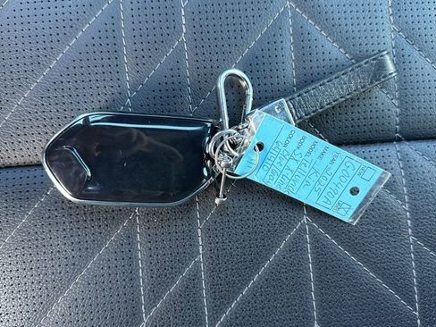 Used 2025 Kia Telluride SX X-Line image 39