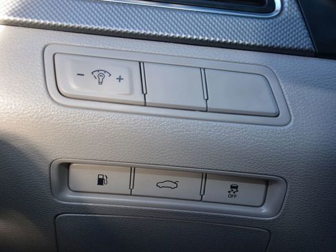 Used 2017 Hyundai Sonata SE image 24