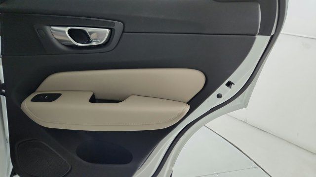 Certified 2026 Volvo XC60 B5 Plus w/ Protection Package Premier AWD/4WD image 48