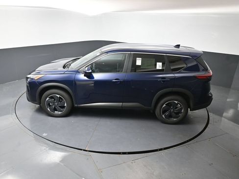 Used 2024 Nissan Rogue SV AWD/4WD image 50