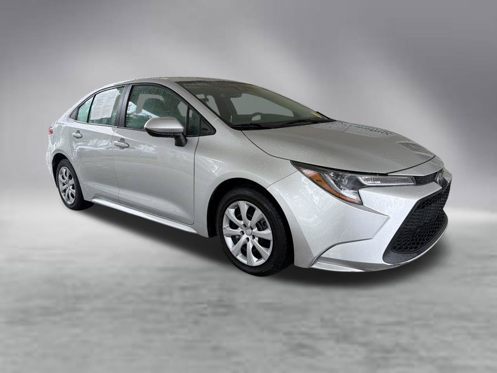 Used 2021 Toyota Corolla LE w/ Carpet Mat Package (TMS) FWD image 2