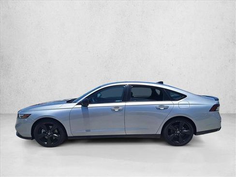 Used 2023 Honda Accord Sport image 8