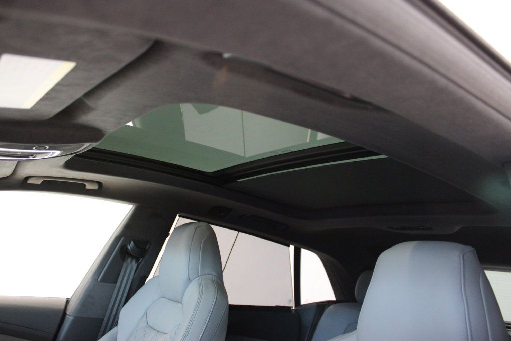 New 2027 Audi SQ8 Prestige AWD/4WD image 24