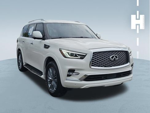 Used 2022 INFINITI QX80 Luxe w/ All-Season Package AWD/4WD image 1