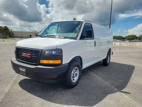 New 2025 GMC Savana 2500 w/ Driver Convenience Package image 3