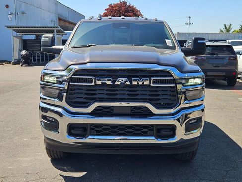 New 2026 RAM 2500 Tradesman AWD/4WD image 2