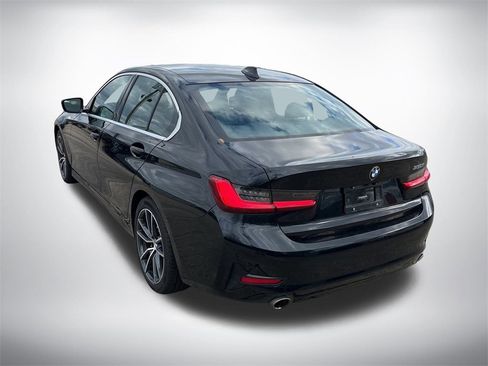 Used 2019 BMW 330i Sedan w/ Convenience Package image 3