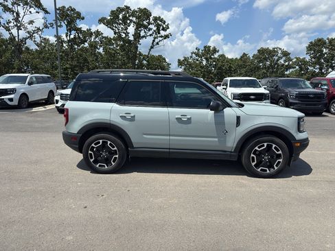 Used 2024 Ford Bronco Sport Outer Banks w/ Tech Package AWD/4WD image 4