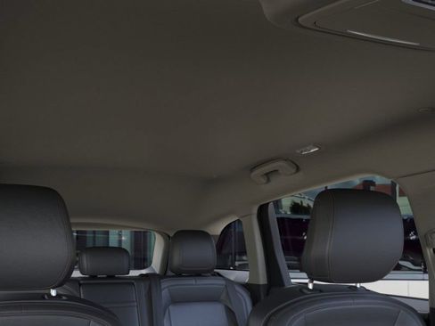 New 2026 Lincoln Nautilus Premier AWD/4WD image 53