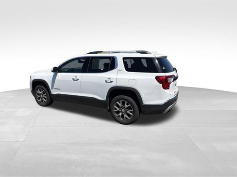Used 2023 GMC Acadia SLT FWD image 8