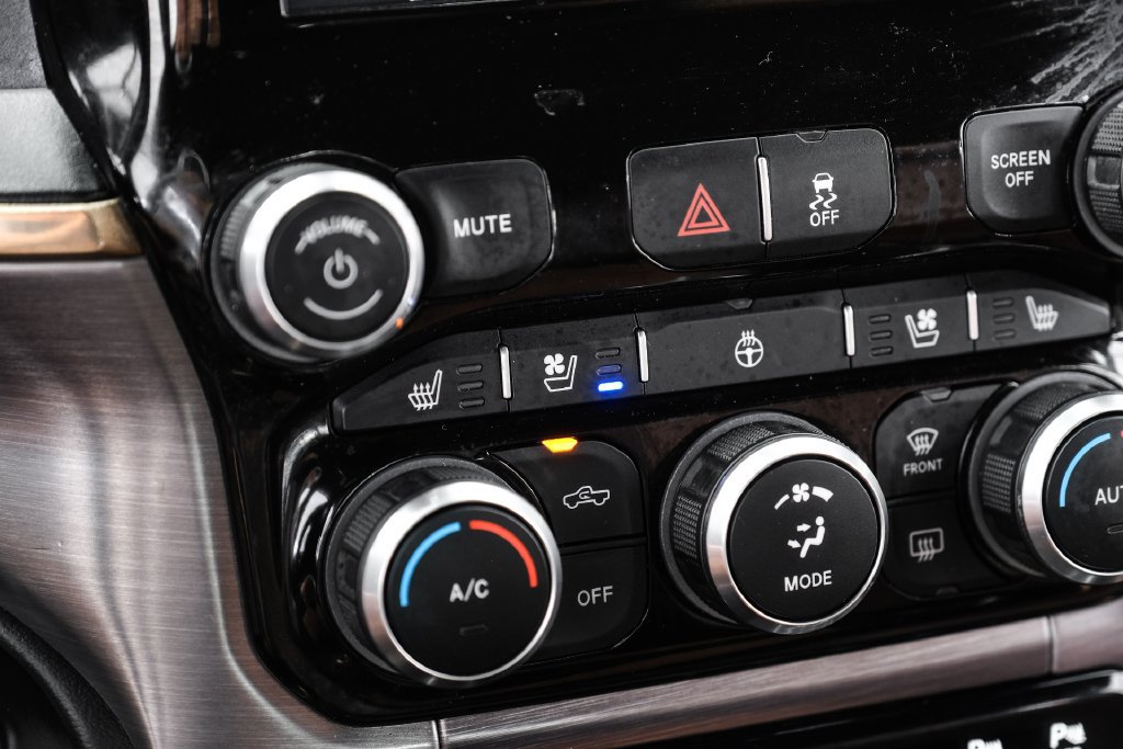 Used 2023 RAM 3500 Limited AWD/4WD image 20