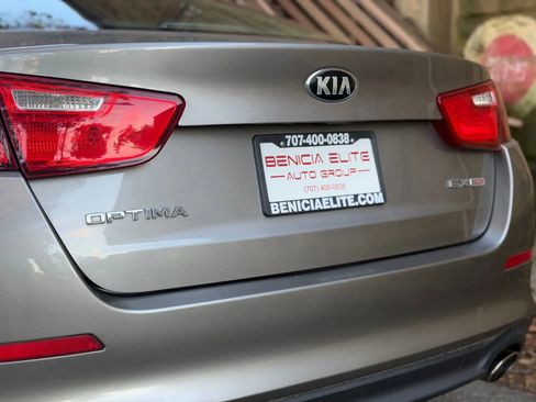 Used 2015 Kia Optima EX image 35