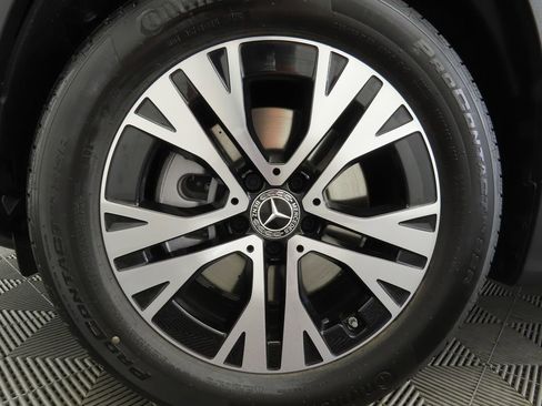 New 2026 Mercedes-Benz GLB 250 image 30