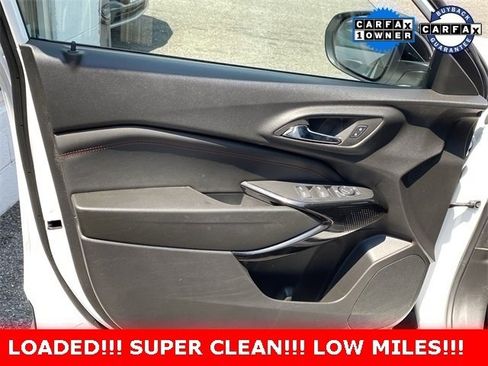 Certified 2024 Chevrolet Trax RS w/ Sunroof Package image 22