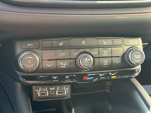 New 2026 Dodge Durango GT w/ Blacktop Package AWD/4WD image 28