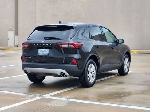 Certified 2025 Ford Escape Active AWD/4WD image 4