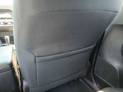 Used 2016 Toyota RAV4 LE image 13