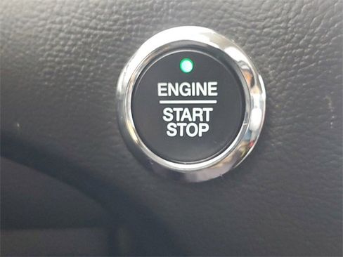 Certified 2024 Ford Edge SEL w/ Convenience Package image 18