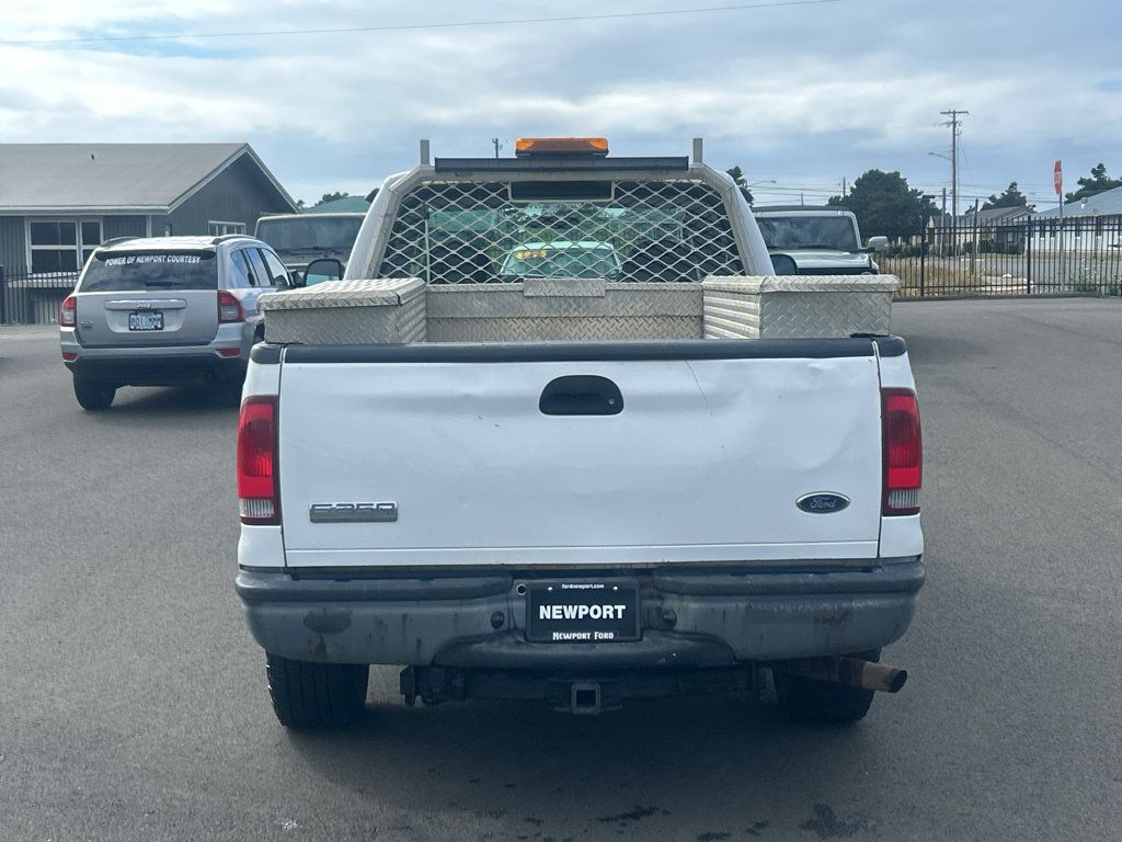 Used 2005 Ford F350 XLT RWD image 8