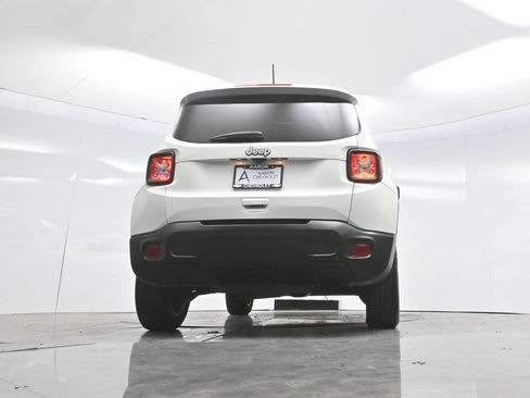 Used 2023 Jeep Renegade Latitude AWD/4WD image 59