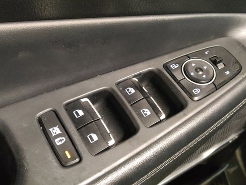 Used 2020 Hyundai Santa Fe Limited FWD image 27