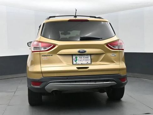 Used 2014 Ford Escape SE w/ Equipment Group 201A AWD/4WD image 8